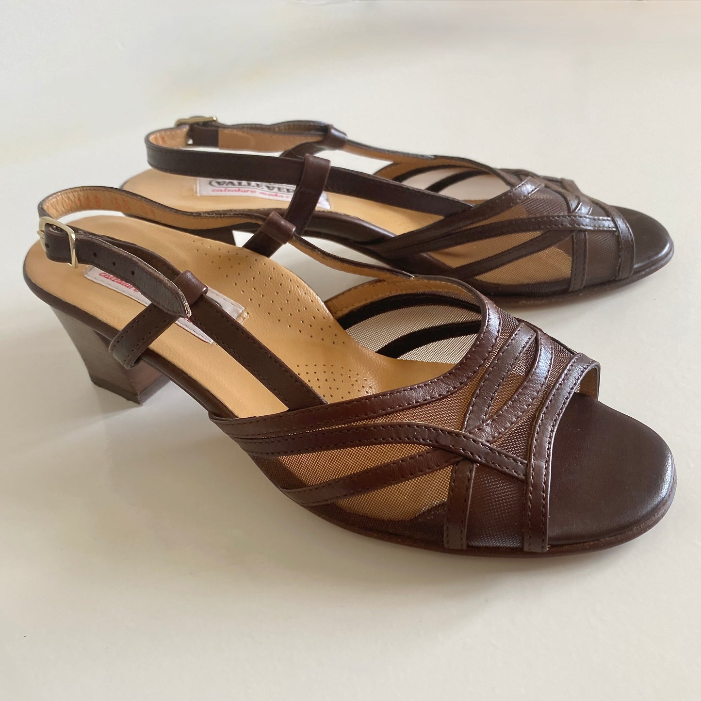 Brown Leather and mesh sandals By Valleverde Adjustable back strap Leather Cushioned footbed Size Euro 37 UK size 4 Heel height 2"