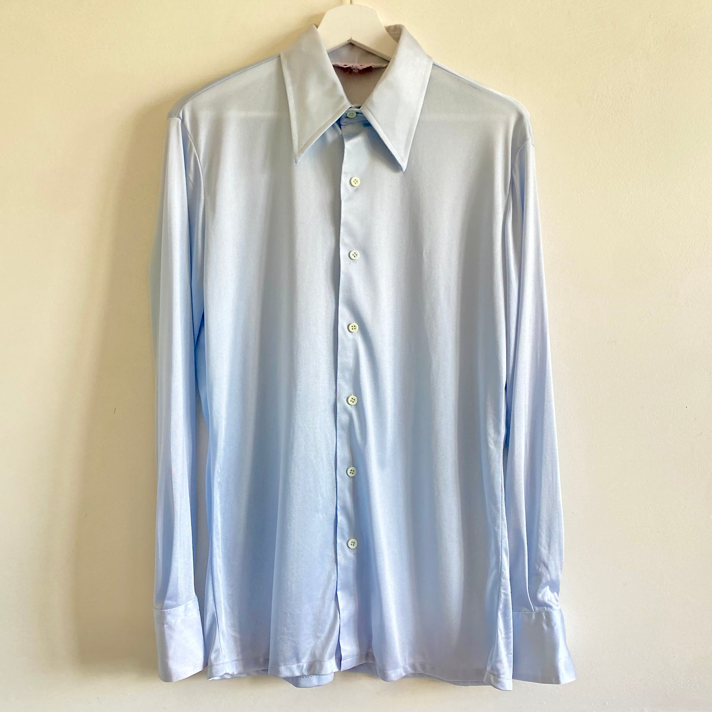 70s vintage Ice blue Men's shirt Dagger collars Button down front fastening Single button cuff  Silky stretch polyester feel fabric  Machine washable