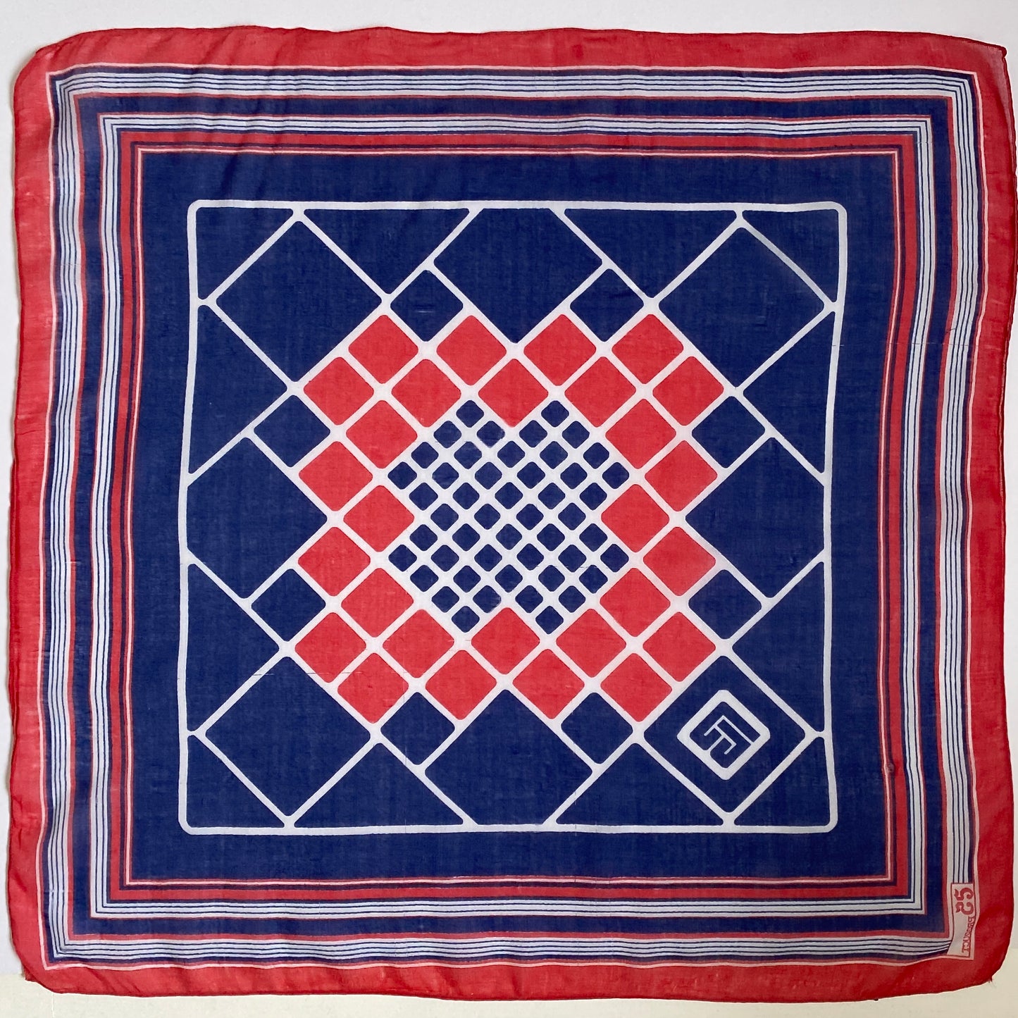 Red & Blue vintage scarf square Poly cotton feel fabric Slightly flawed Measures 21" x 21